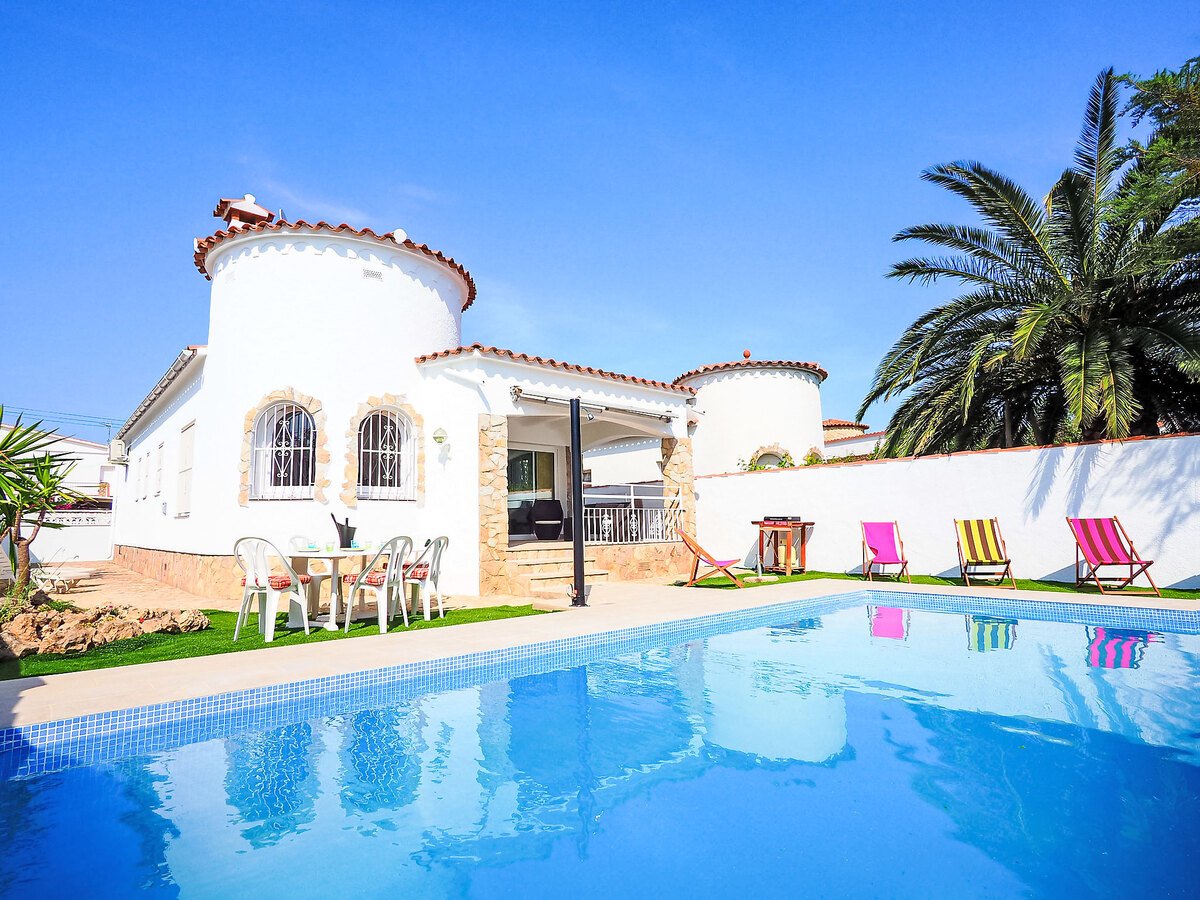 Maison individuelle Alberes 28B, superbe villa climatisée moderne et ensoleillée