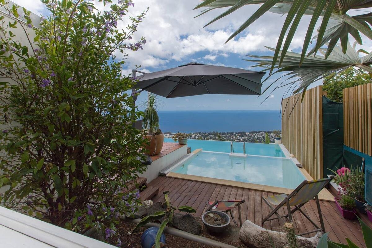 Villa élégante à Saint-Paul avec piscine privée ouverte toute l'année