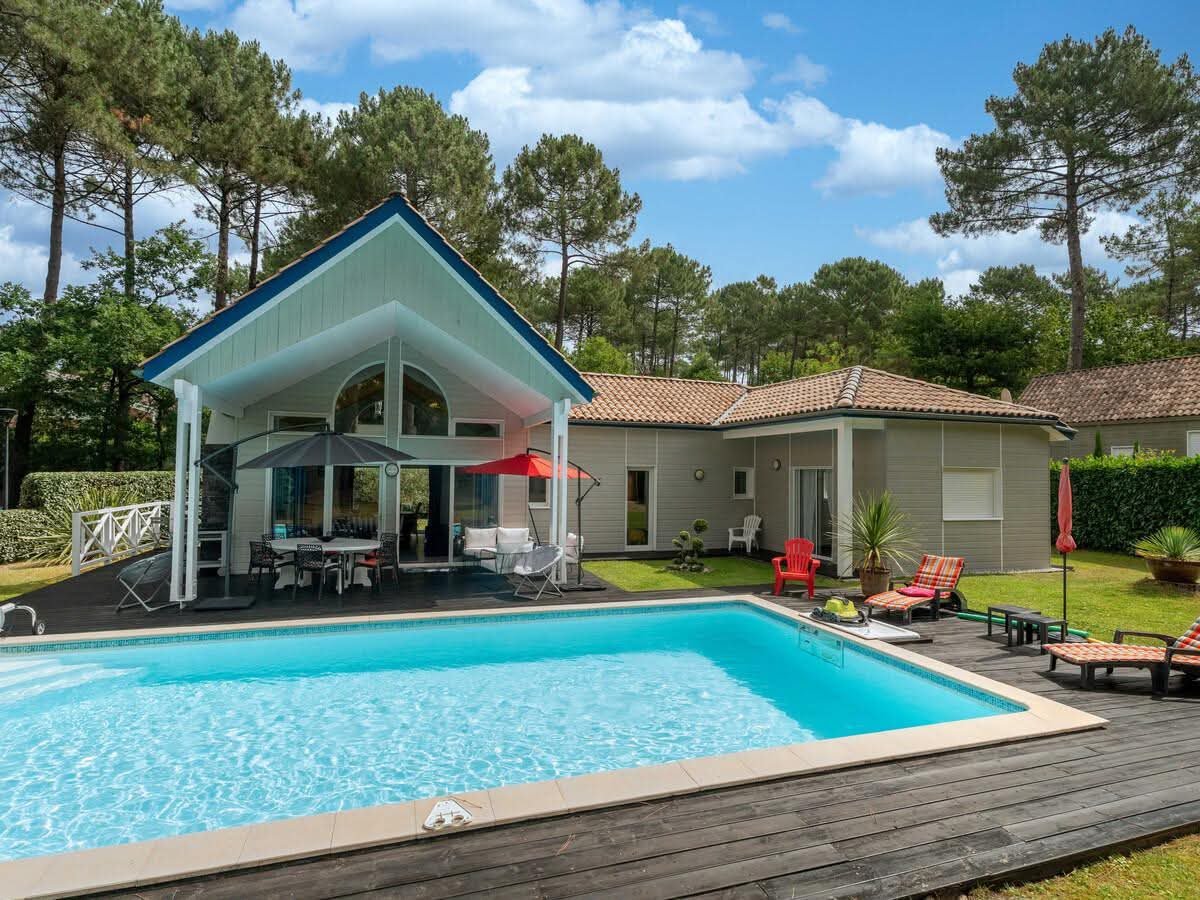 Villa T3 avec Piscine Chauffée, Golf et Plage à Proximité - Linge et Ménage Inclus