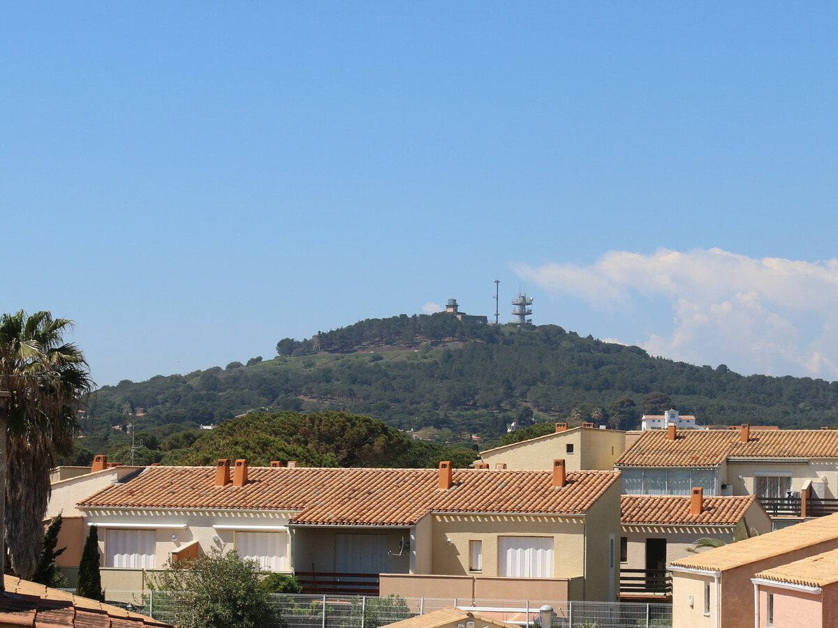 Studio climatisé pour 2 avec piscine, terrasse et parking à Agde