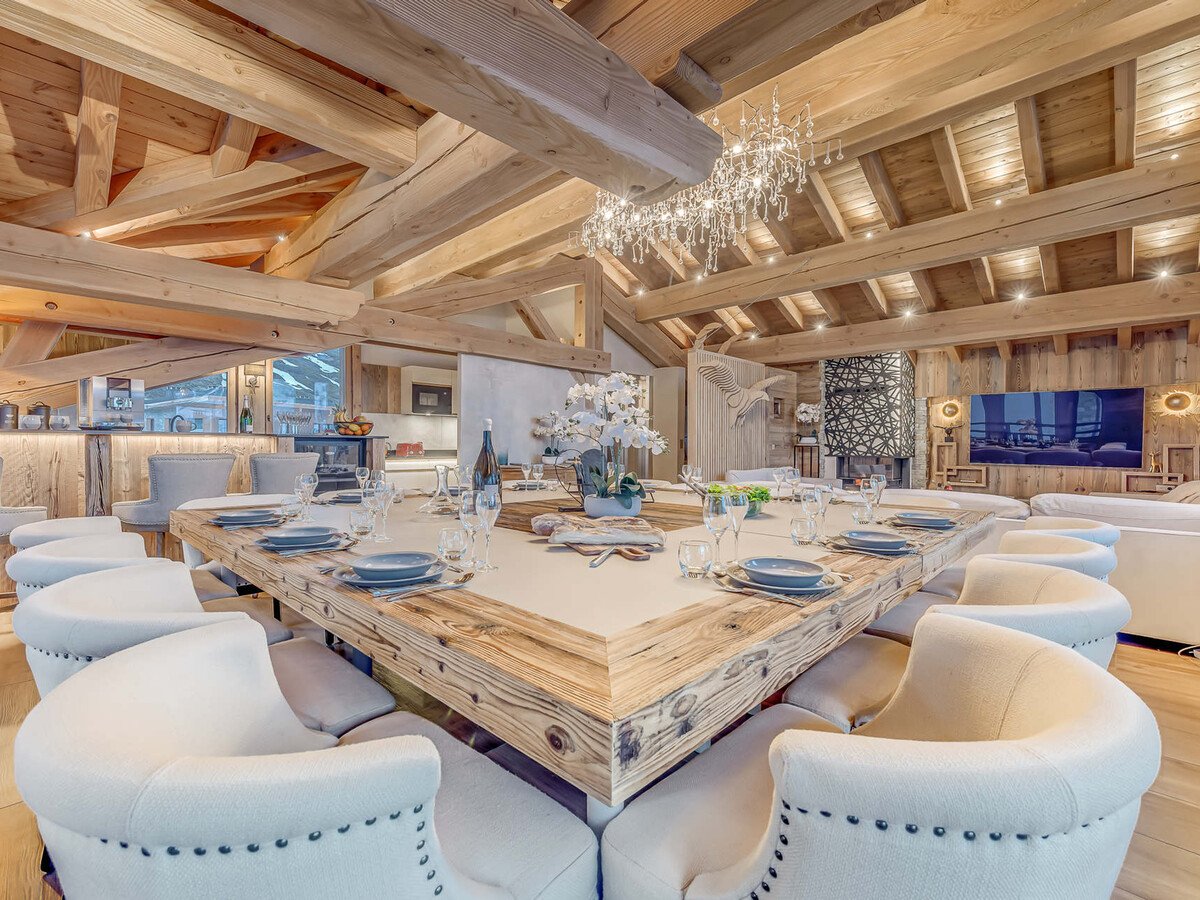 Chalet 5* à Tignes - 450m² - 16 pers - Sauna, Jacuzzi, Salle de jeu